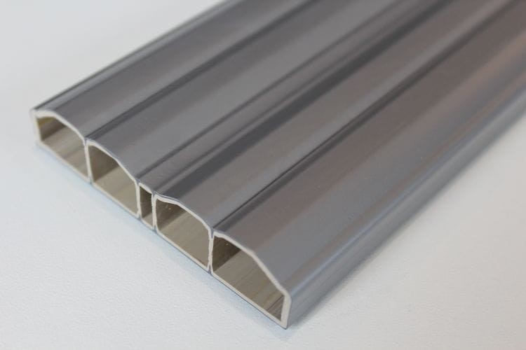 Sztacheta PVC 80x15mm / srebrna