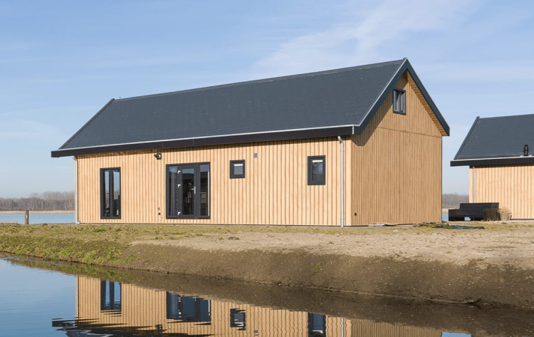 VINYLIT vinyPlus Shadow - Deska elewacyjna Jura Pine - REALIZACJA