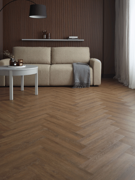 vox-panele-winylowe-spc-jodelka-rega-oak-nevada-zdjecie-salonu