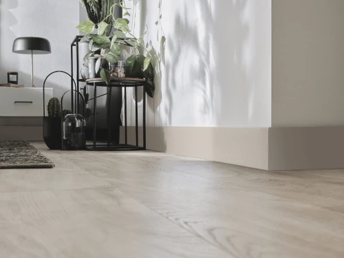vox-listwa-przypodlogowa-espumo-80-esp207-kaszmir-240cm-realizacja