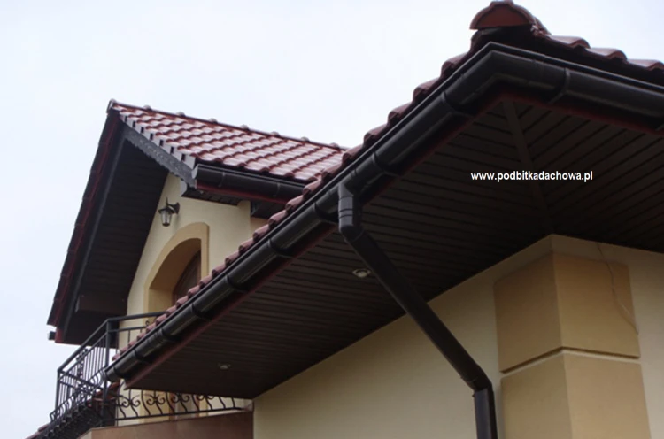 vox-vilo-braz-podsufitka-sv-07-wentylacyjna-30cm-300cm-realizacja