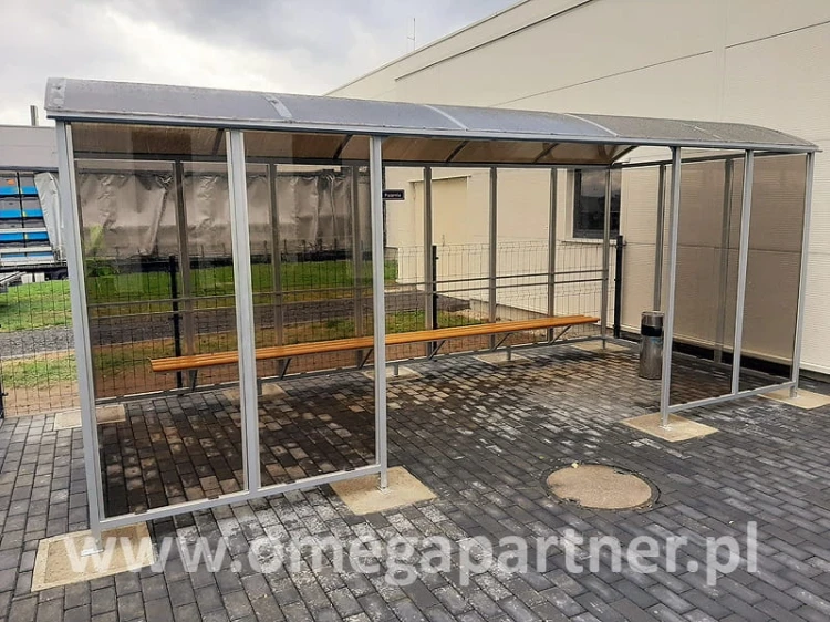 profil-pvc-lawkowy-ogrodzeniowy-85x35mm-zloty-dab-3m-ws-realizacja