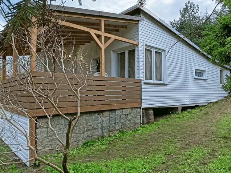 boryszew-bialy-siding-d4-d-standard-20,3cm-381cm-realizacja