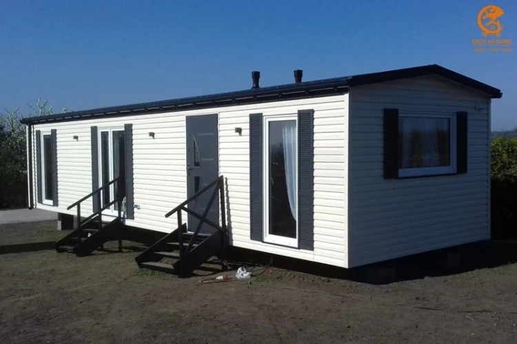 boryszew-bialy-siding-d4-standard-203mm-381cm-realizacja