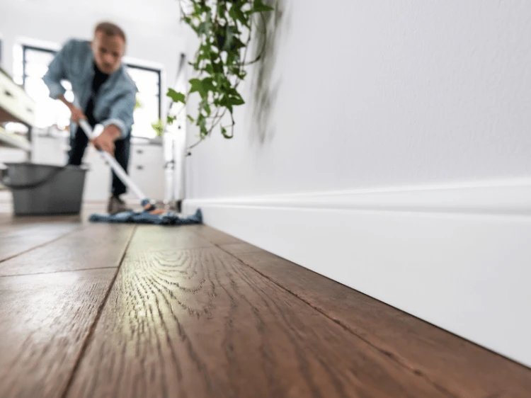 vox-listwa-przypodlogowa-espumo-80-esp301-biala-realizacja