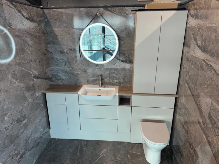 vilo-panele-scienne-spc-marble-skin-60cm-120cm-połysk-aranzacja-lazienki