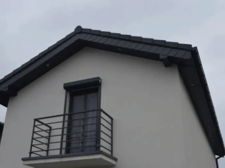 ws-antracyt-panel-podbitkowy-pvc-10cm-x-265cm-realizacja