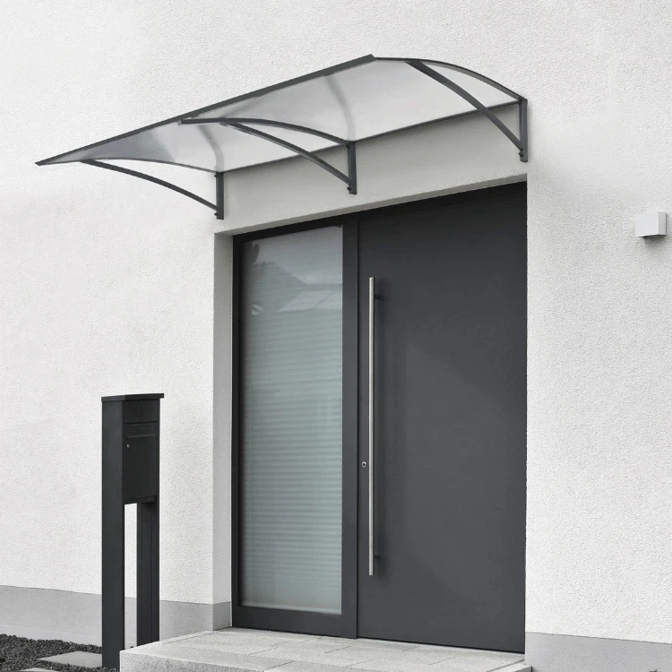 robelit-daszek-nad-pompe-ciepla-arco-pro-max-antracyt-plus-polweglan-mleczny-160x90cm-realizacja