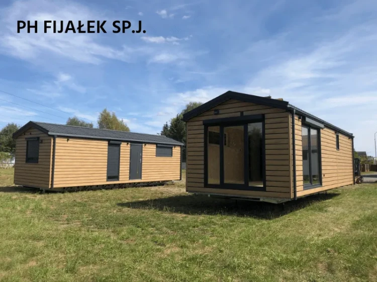 vinylit-vinyplus-shadow-deska-elewacyjna-turner-oak-malt-6m-realizacja