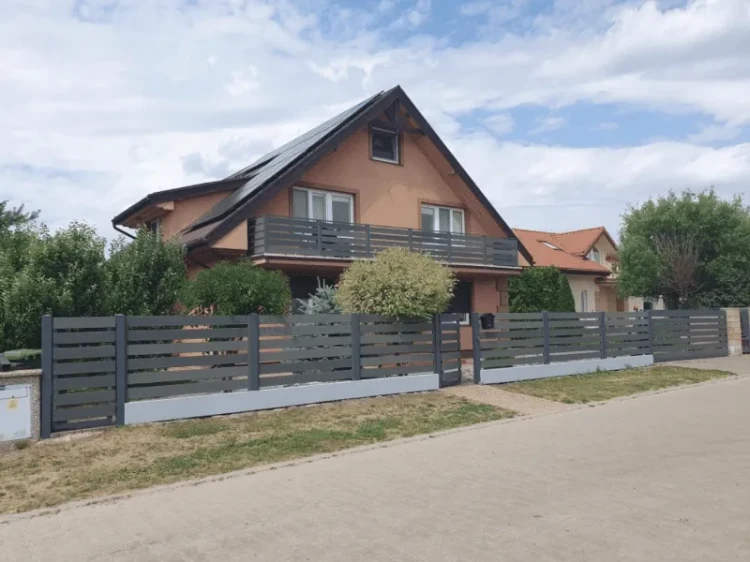 gamrat-sztacheta-wpc-150-x-19mm-classic-grafit-3m-realizacja