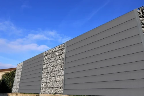 gamrat-ceownik-40-x-30mm-wpc-grafit-2m-zdjecie-realizacji.webp