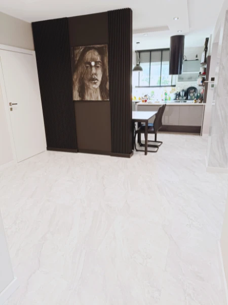 vilo-panele-winylowe-spc-ash-grey-klasa-33-6mm-60cm-60cm-mat-z-podkladem-realizacja