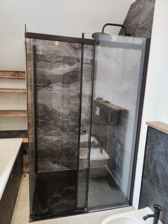 vilo-panel-scienny-spc-dark-stone-60cm-x-120cm-realizacja