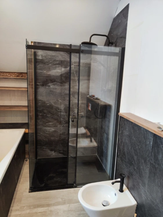 vilo-panel-scienny-spc-dark-stone-60cm-x-120cm-realizacja