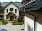 bryza-stal-antracytowa-rura-spustowa-100mm-1m-realizacja