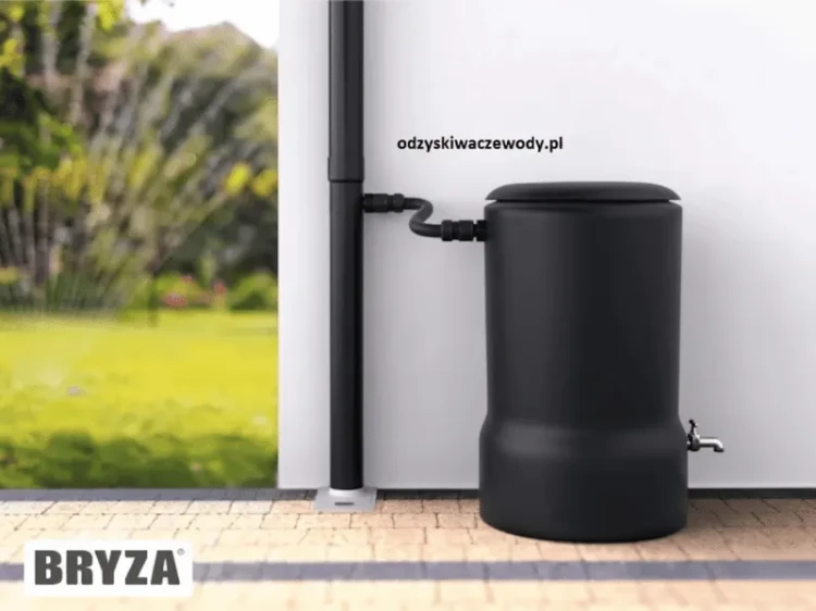 bryza-pvc-czarny-odzyskiwacz-wody-deszczowej-63mm-plus-koncowki-wizualizacja