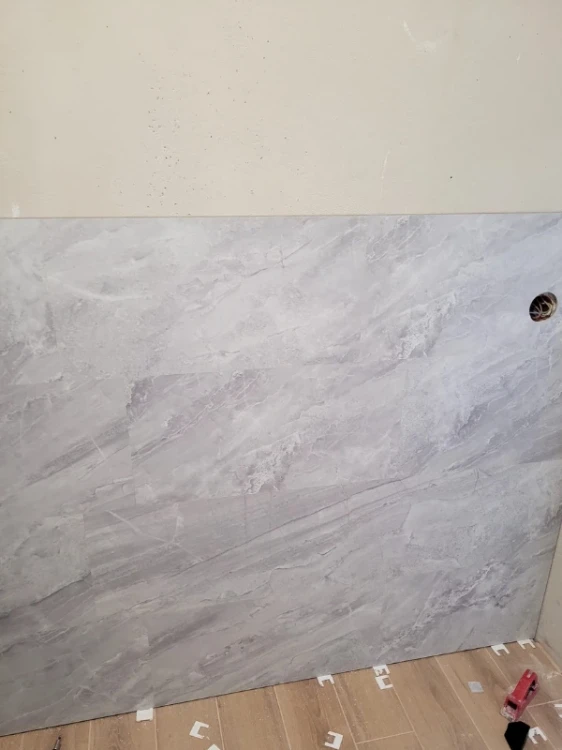 vilo-panel-scienny-spc-ash-grey-30cm-x-60cm-zdjecie-produktu-realizacja
